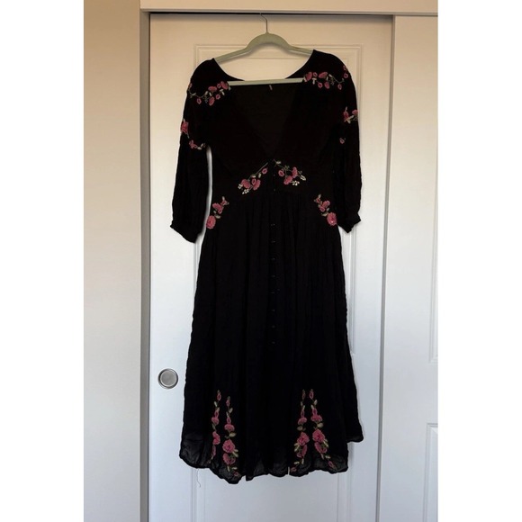 Free People "DAY GLOW" Midi embroidered dress Black / pink Size S/M Boho - Picture 1 of 6